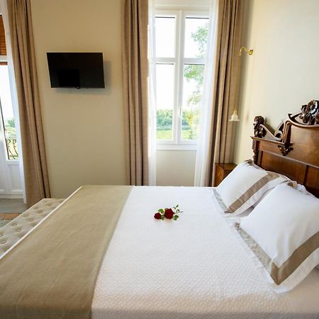 Bolet Casa Modernista Bed & Breakfast Castellvi de la Marca ภายนอก รูปภาพ