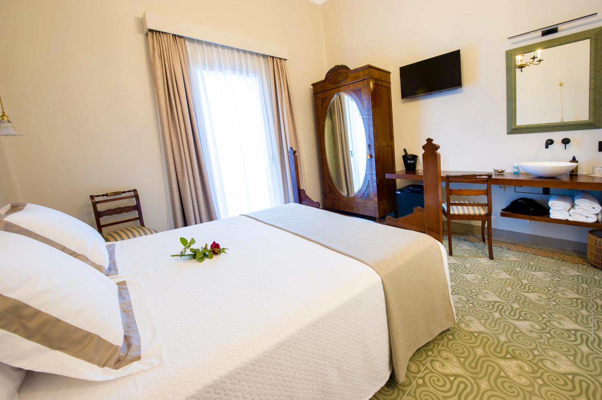 Bolet Casa Modernista Bed & Breakfast Castellvi de la Marca ภายนอก รูปภาพ