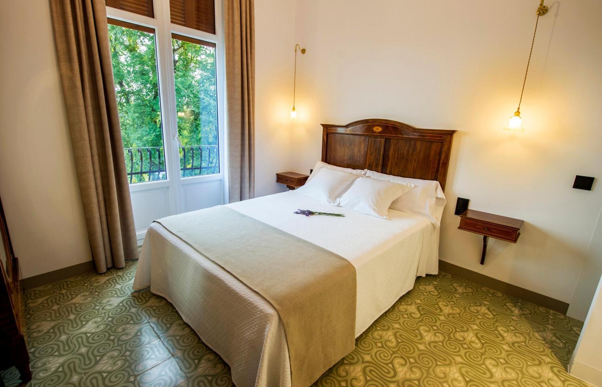 Bolet Casa Modernista Bed & Breakfast Castellvi de la Marca ภายนอก รูปภาพ