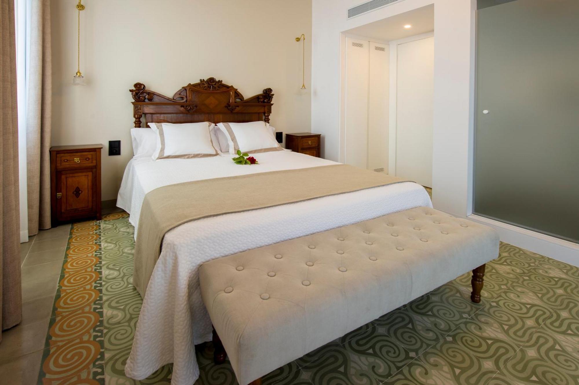Bolet Casa Modernista Bed & Breakfast Castellvi de la Marca ภายนอก รูปภาพ