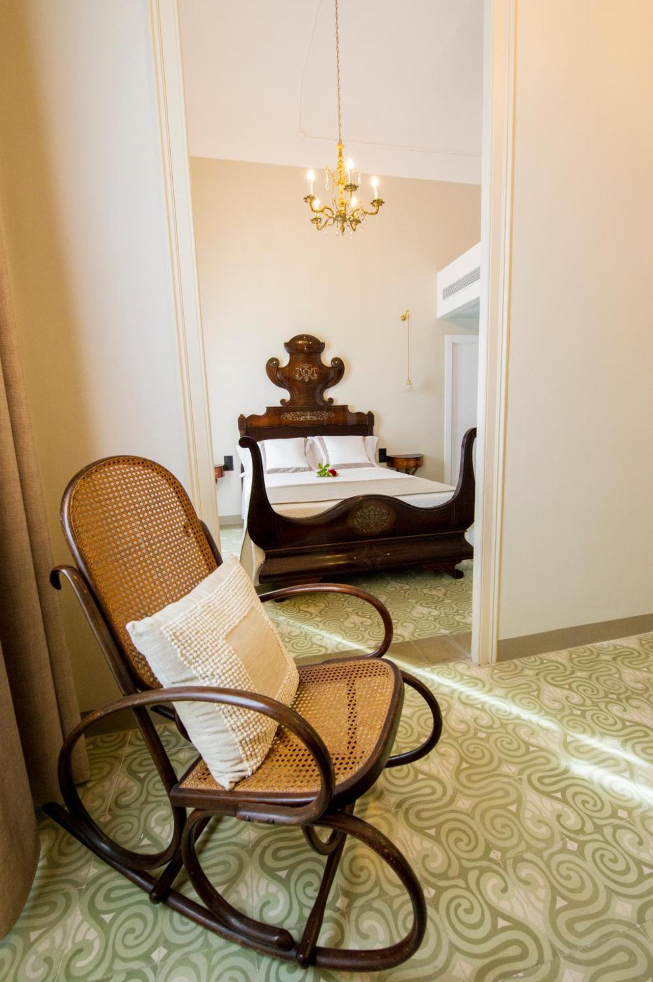 Bolet Casa Modernista Bed & Breakfast Castellvi de la Marca ภายนอก รูปภาพ