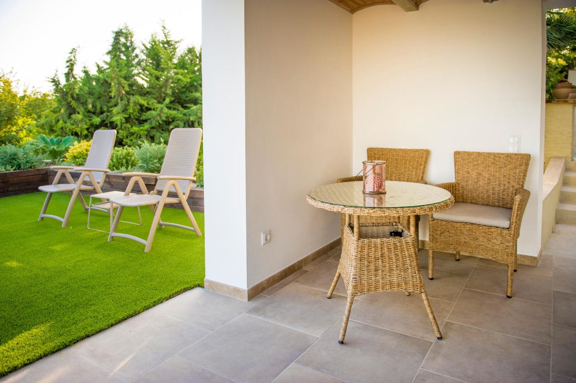 Bolet Casa Modernista Bed & Breakfast Castellvi de la Marca ภายนอก รูปภาพ